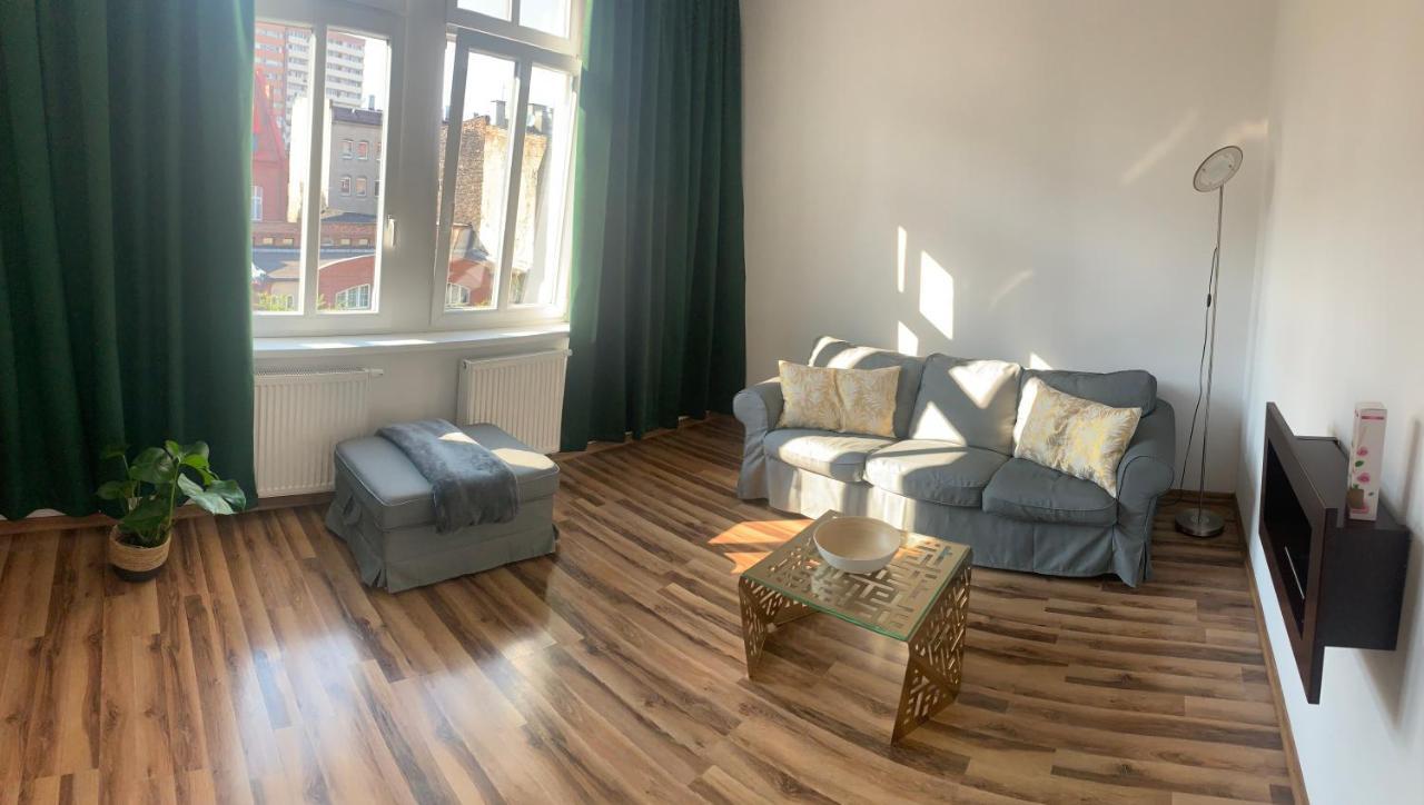 Kamienica Apartment Chorzow Exterior photo